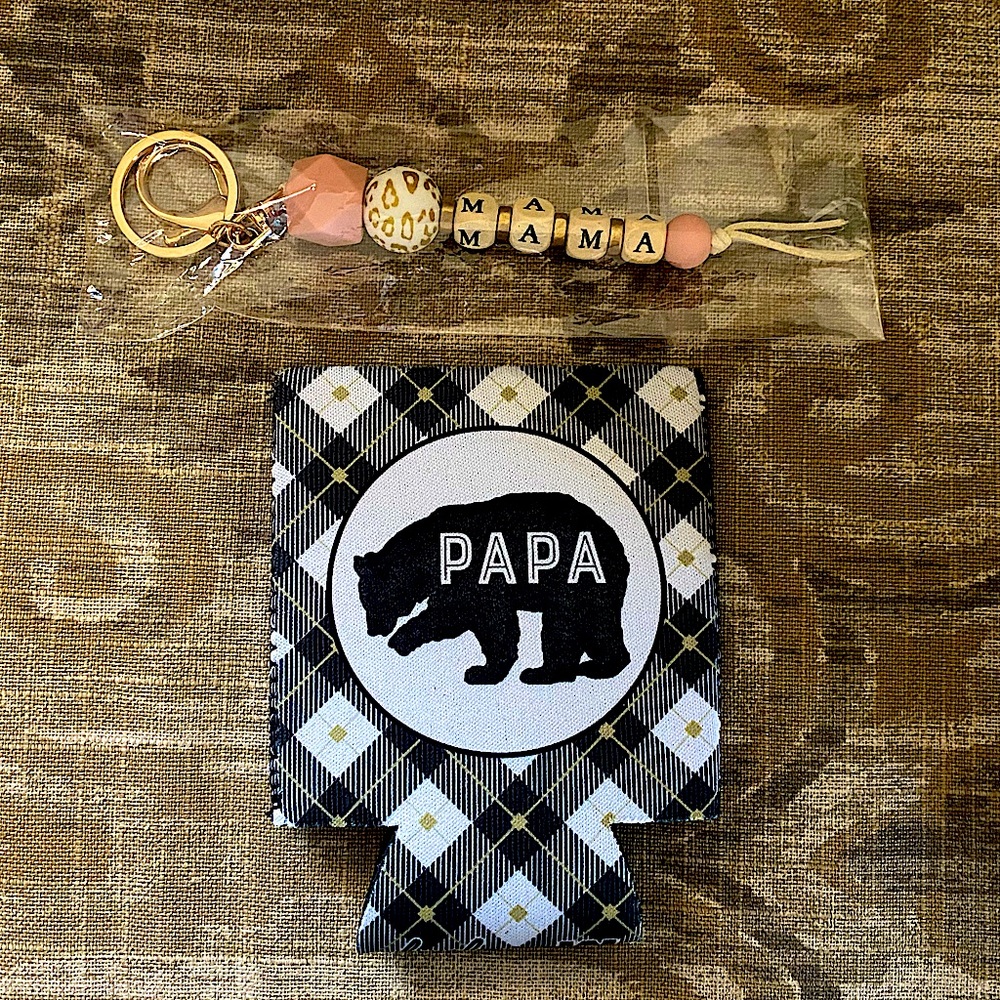 Blush mama keychain & Papa can cooler